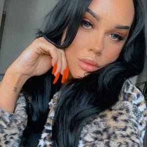 Meet your Posher, Cassie